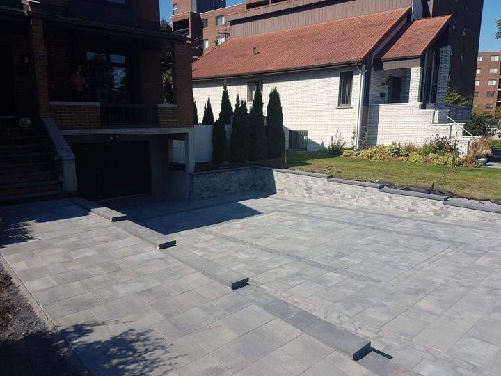 pose de murets et rocailles Laval