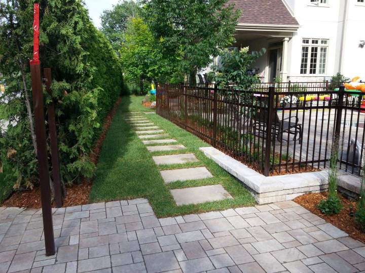 pose de tourbe en plaque Laval