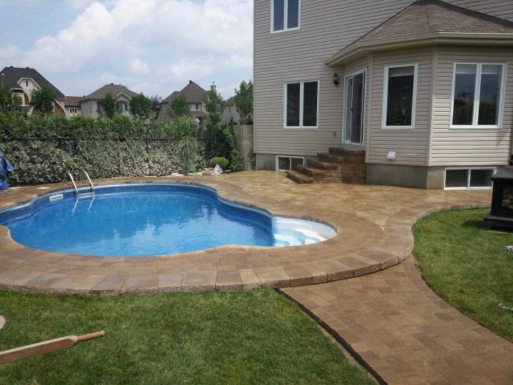 contour de piscine Laval